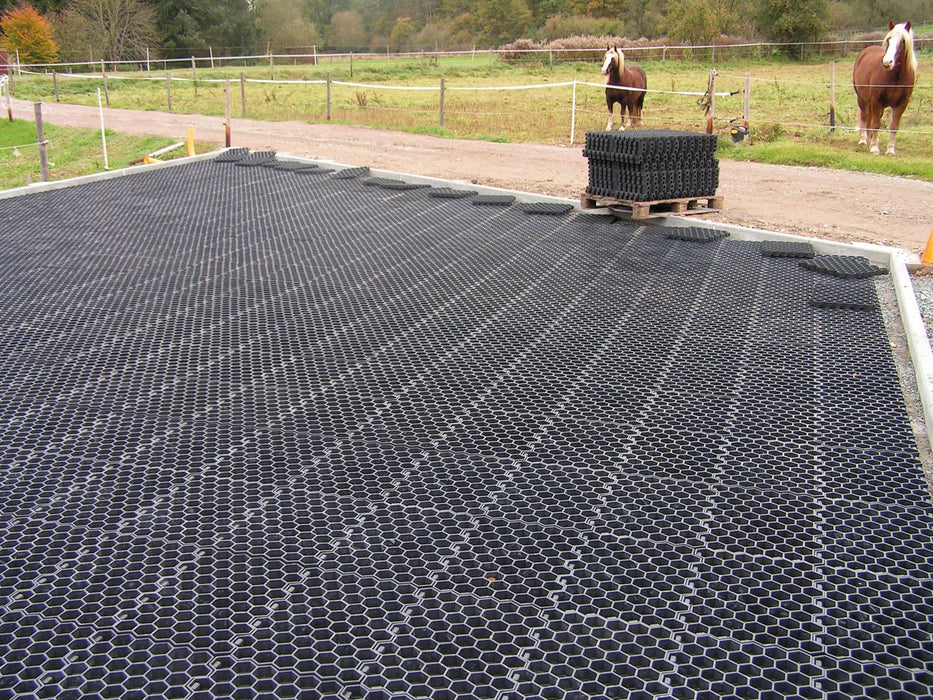 Horse Paddock Flooring Grid Installation