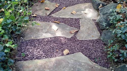 Gravel Lok used in between flagstone pavers