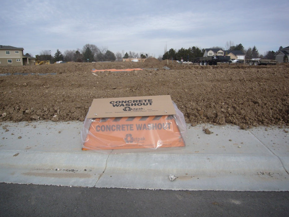 Corrugated Concrete Washout Pan - Outpak 4' X 4' X 14"