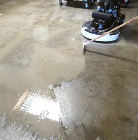 Outpak Slurry on Floor application